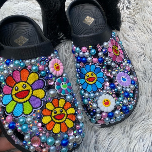 Custom Crocs - Picture 8 of 9